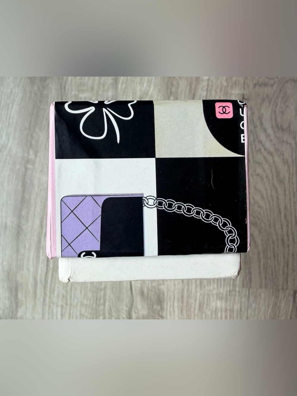 NEW w Box Stylish Chanel Themed Automatic Folding Umbrella w Iconic Brand Motifs - Picture 11 of 14